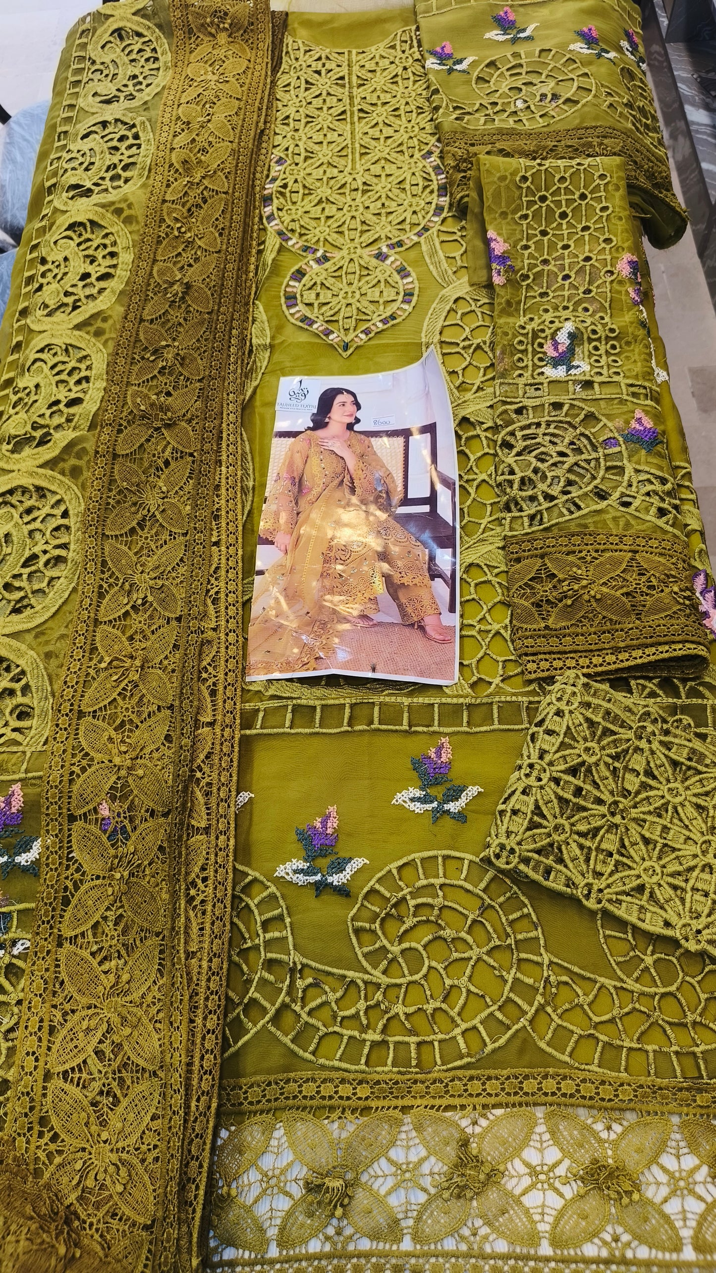 Aneelas Green Organza Luxury