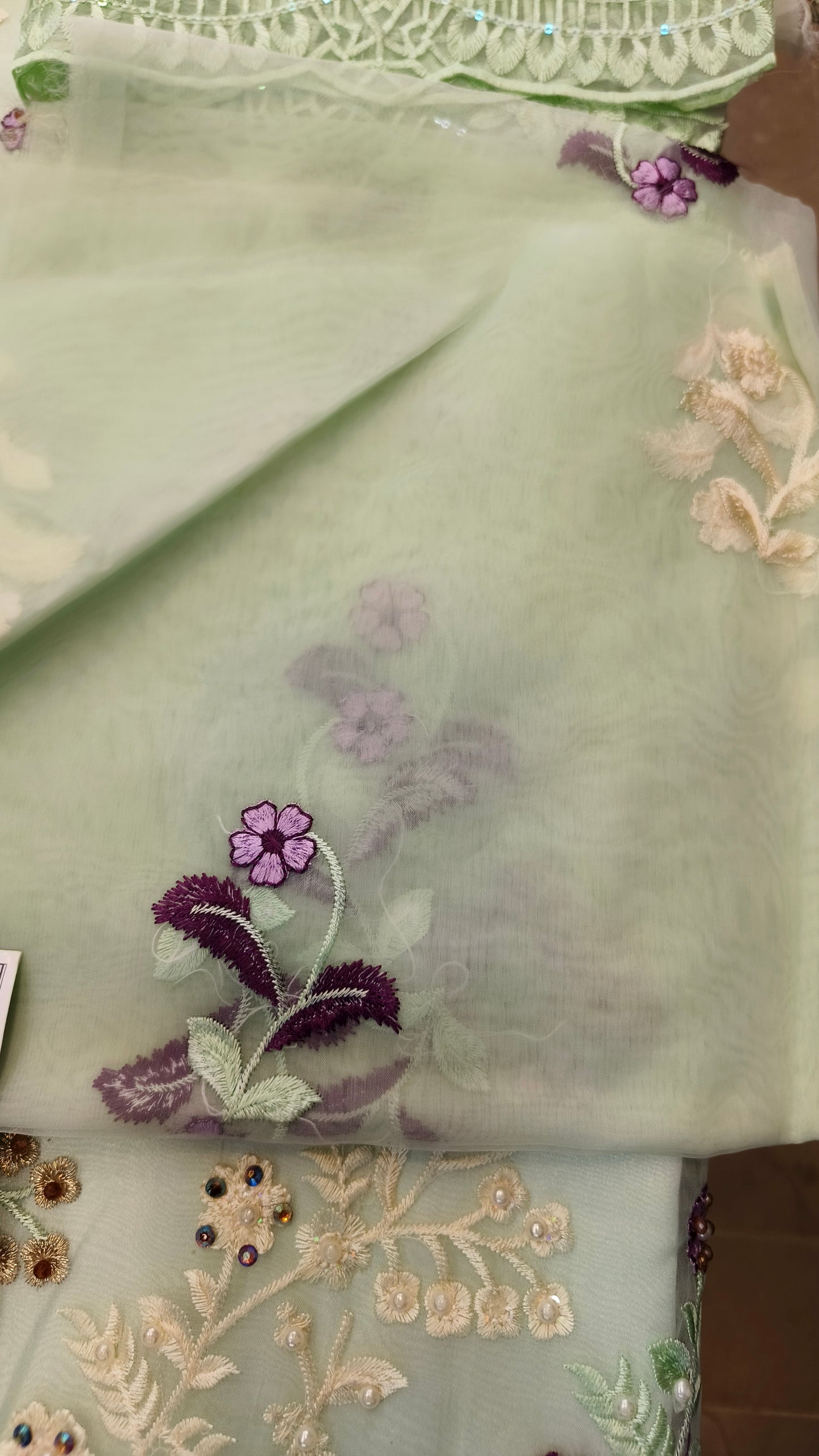Azure Pista Organza